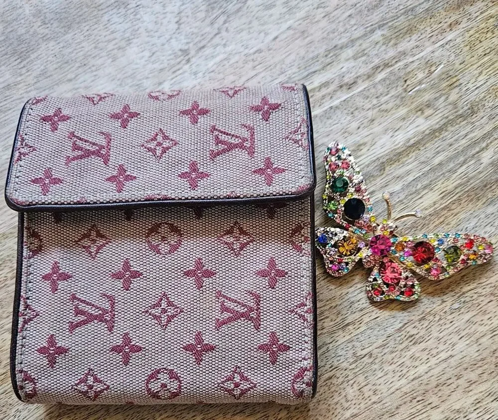 2009 #TH1019 Louis Vuitton Authentic Red MiniLinMonogram Canvas Trifold Wallet